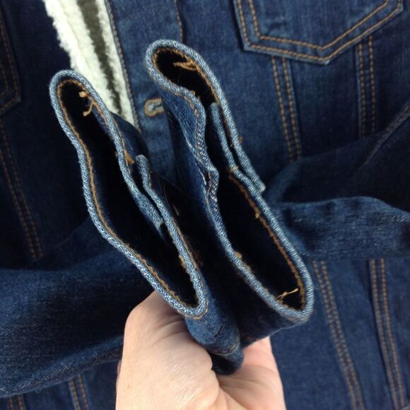 AMNESIA unisex shearling denim trucker jacket - Picture 6 of 6